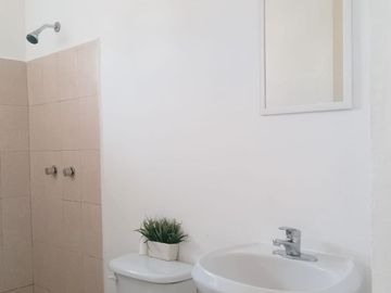DEPARTAMENTO EN VENTA EN ALTAMIRA PLUS (ETAPA 1), CABO SAN LUCAS. Ideal para rentar o habitar de inmediato.