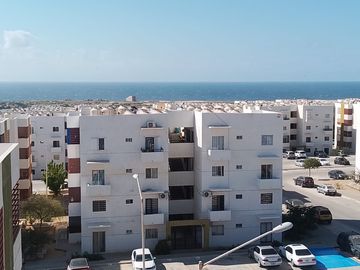A 5 MIN APROX. DE LA PLAYA (EN AUTO). DEPTO EN VENTA, LOS CABOS