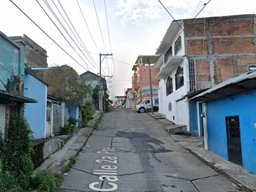 CASA EN VENTA EN CENRO DE TAPACHULA, CHIAPAS