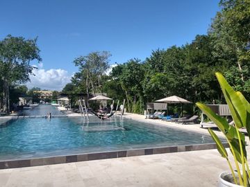 Departamento en venta, dos niveles, terraza privada, Playacar, Playa del Carmen
