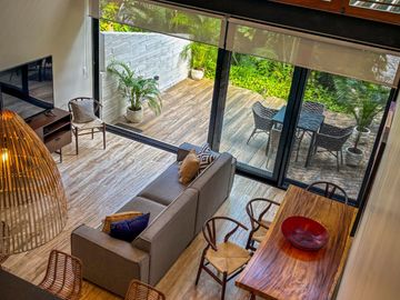 Departamento en venta, dos niveles, terraza privada, Playacar, Playa del Carmen