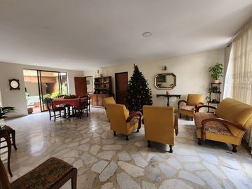 CASA -BARRIO PRADOS DEL NORTE-CALI