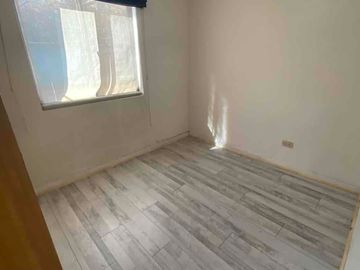 LOS ANDES - VENTA CASA CÉNTRICA / LOS VILLARES