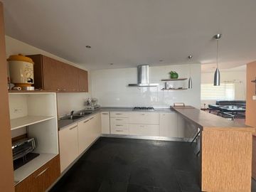 CASA EN VENTA EN LA ZONA DE MACHANGARA