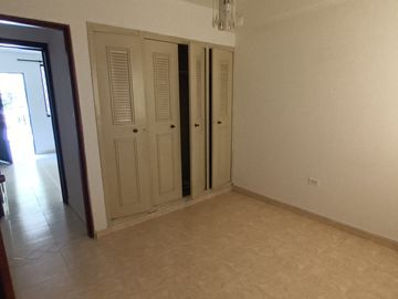 VENTA CASA ESQUINERA LIMONAR CALI