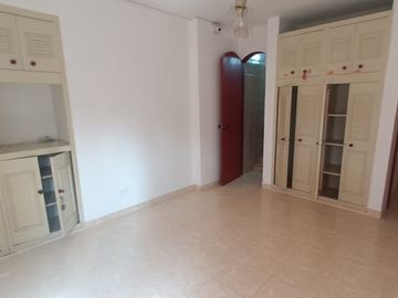 VENTA CASA ESQUINERA LIMONAR CALI