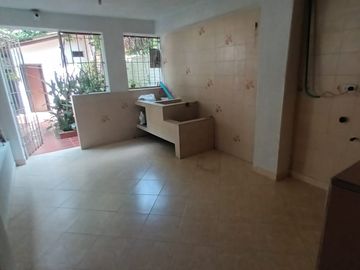 VENTA CASA ESQUINERA LIMONAR CALI