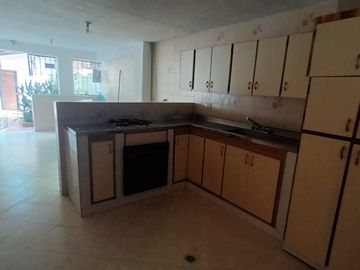 VENTA CASA ESQUINERA LIMONAR CALI