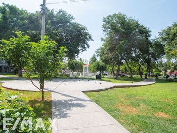 VENDO DEPARTAMENTO LIMITE CON MIRAFLORES