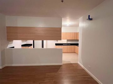 FOR SALE: Park Triangle Residences - 3 Bedroom Penthouse unit, 232Sqm., 2 Parking Slots, BGC
