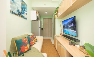Coastal chic at Coast Residences