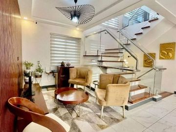 3-Storey House with Roof Deck for Sale in Greenwoods Executive Village, Pasig