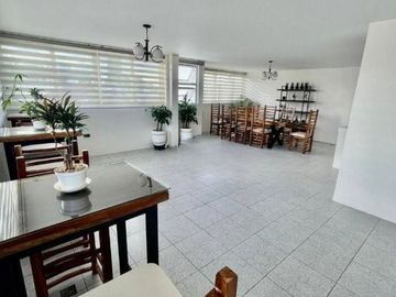 3-Storey House with Roof Deck for Sale in Greenwoods Executive Village, Pasig