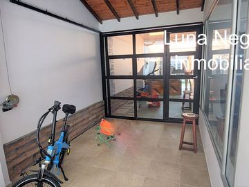 VENDO HERMOSA CASA CONJUNTO CERRADO LAGOS DEL CACIQUE BUCARAMANGA COLOMBIA