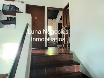 VENDO CASA CONJUNTO CERRADO LAGOS DEL CACIQUE BUCARAMANGA COLOMBIA