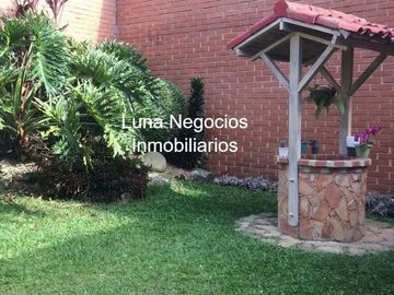 VENDO CASA CONJUNTO CERRADO LAGOS DEL CACIQUE BUCARAMANGA COLOMBIA