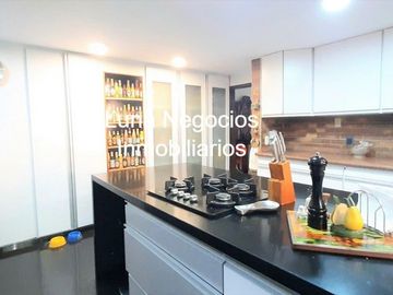 VENDO CASA CONJUNTO CERRADO LAGOS DEL CACIQUE BUCARAMANGA COLOMBIA