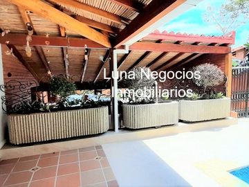 VENDO HERMOSA CASA LAGOS DEL CACIQUE BUCARAMANGA COLOMBIA