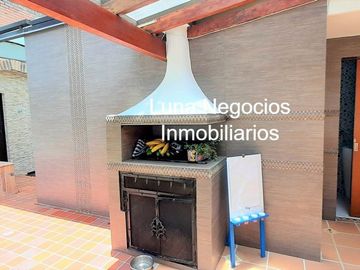 VENDO HERMOSA CASA LAGOS DEL CACIQUE BUCARAMANGA COLOMBIA