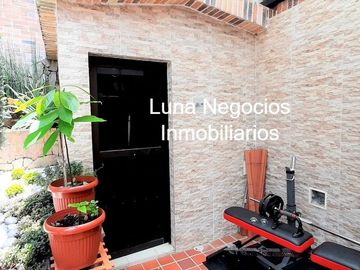 VENDO HERMOSA CASA LAGOS DEL CACIQUE BUCARAMANGA COLOMBIA