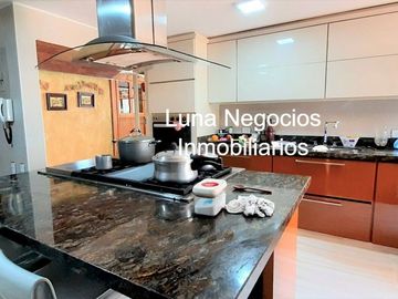 VENDO HERMOSA CASA LAGOS DEL CACIQUE BUCARAMANGA COLOMBIA