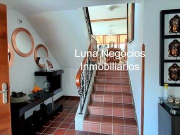 VENDO HERMOSA CASA LAGOS DEL CACIQUE BUCARAMANGA COLOMBIA