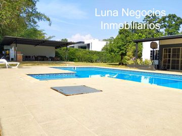 VENDO HERMOSA CASA CAMPESTRE CONJUNTO CERRADO RUITOQUE BAJO BUCARAMANGA COLOMBIA
