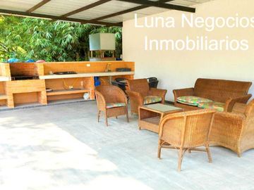 VENDO HERMOSA CASA CAMPESTRE CONJUNTO CERRADO RUITOQUE BAJO BUCARAMANGA COLOMBIA