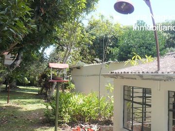 VENDO CASA CAMPESTRE INDEPENDIENTE LAGOS DEL CACIQUE BUCARAMANGA COLOMBIA