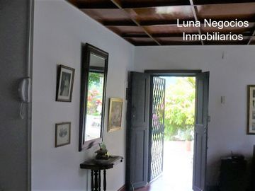VENDO CASA CAMPESTRE INDEPENDIENTE LAGOS DEL CACIQUE BUCARAMANGA COLOMBIA
