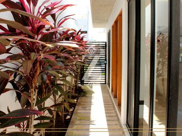 INCREÍBLE CASA EN RESIDENCIAL AQUA CON DISEÑO CONTEMPORANEO