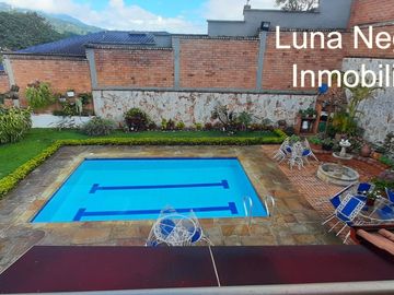 VENDO CASA CONJUNTO CERRADO EN LAGOS DEL CACIQUE BUCARAMANGA