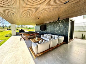 CASA EN VENTA EN EL BOSQUE COUNTRY CLUB