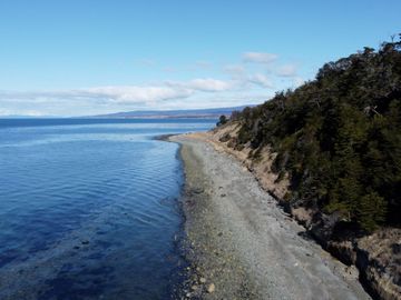 Parcelas a 20 minutos de Punta Arenas, Guairabo, con orilla de mar