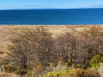 Parcelas a 20 minutos de Punta Arenas, Guairabo, con orilla de mar
