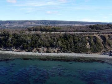 Parcelas a 20 minutos de Punta Arenas, Guairabo, con orilla de mar