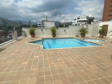 SE VENDE APARTAESTUDIO