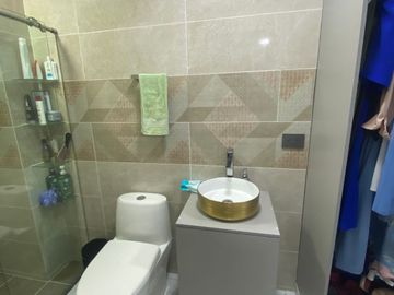 SE VENDE APARTAESTUDIO