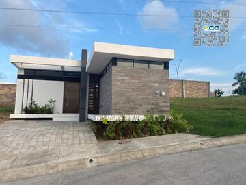 CASA DE 1 PLANTA EN VENTA EN LOMAS DEL DORADO, FRACCIONAMIENTO CON VIGILANCIA, CLUB DE PLAYA, PASO DEL TORO, VERACRUZ ✨