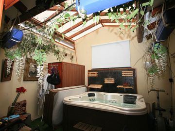 HERMOSA CASA EN VENTA EN PAKAKUNA – RODEADA DE NATURALEZA