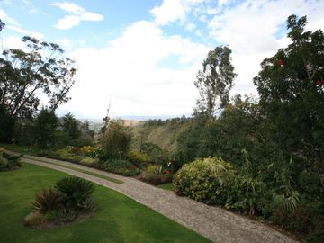 HERMOSA CASA EN VENTA EN PAKAKUNA – RODEADA DE NATURALEZA