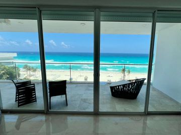 Departamento de lujo frente al mar, en venta, Emerald, Zona Hotelera, Cancún