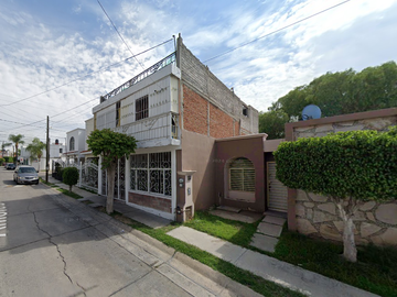 VENDO CASA EN HACIENDA LAS MANDARINAS, LEON-GTO