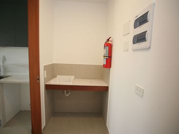 DEPARTAMENTO MODERNO EN VENTA EN CUMBAYÁ – DISEÑO Y CONFORT