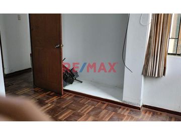 Se Vende Acogedor Departamento 1Er Piso 69.56M² Urb. La Rinconada $43,000.00