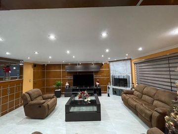 Casa de lujo en venta en Pavo Real, Lago de Guadalupe – Cuautitlán Izcalli