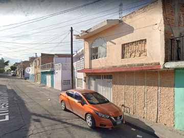 VENDO CASA EN LOS OLIVOS, LEON-GTO
