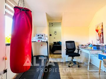 SE VENDE HERMOSA CASA EN ALTO QUILAMAPU