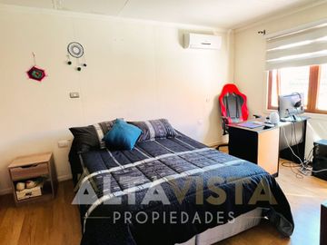SE VENDE HERMOSA CASA EN ALTO QUILAMAPU