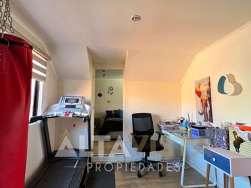 SE VENDE HERMOSA CASA EN ALTO QUILAMAPU